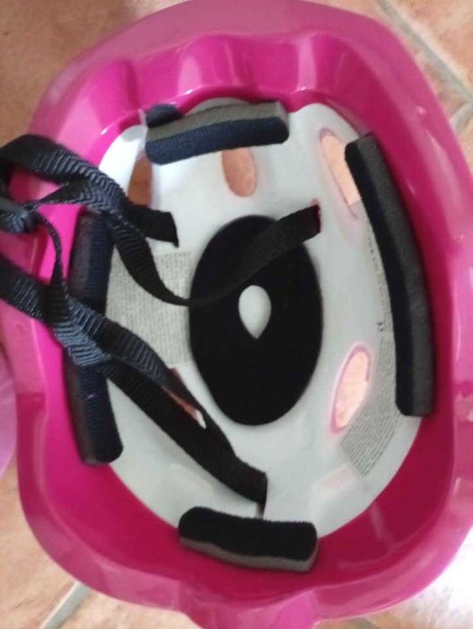 Capacete+ cotoveleiras+ caneleiras