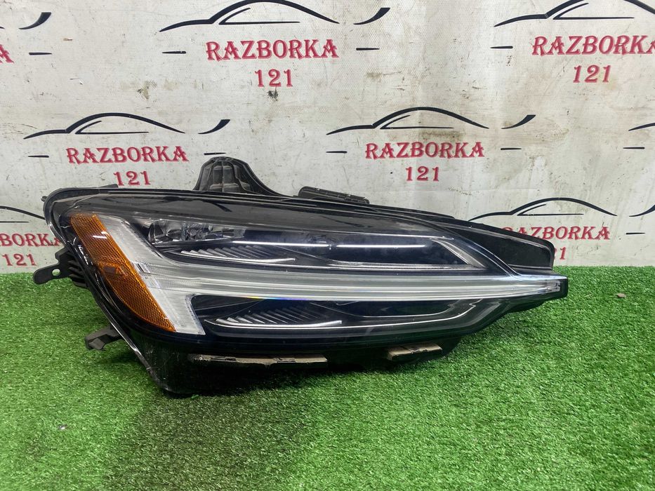 Фара права передня Volvo S60/V60 Full LED 32338991 Оригінал ІІІ 3 2018 2019 2020 2021 2022 2023 2024