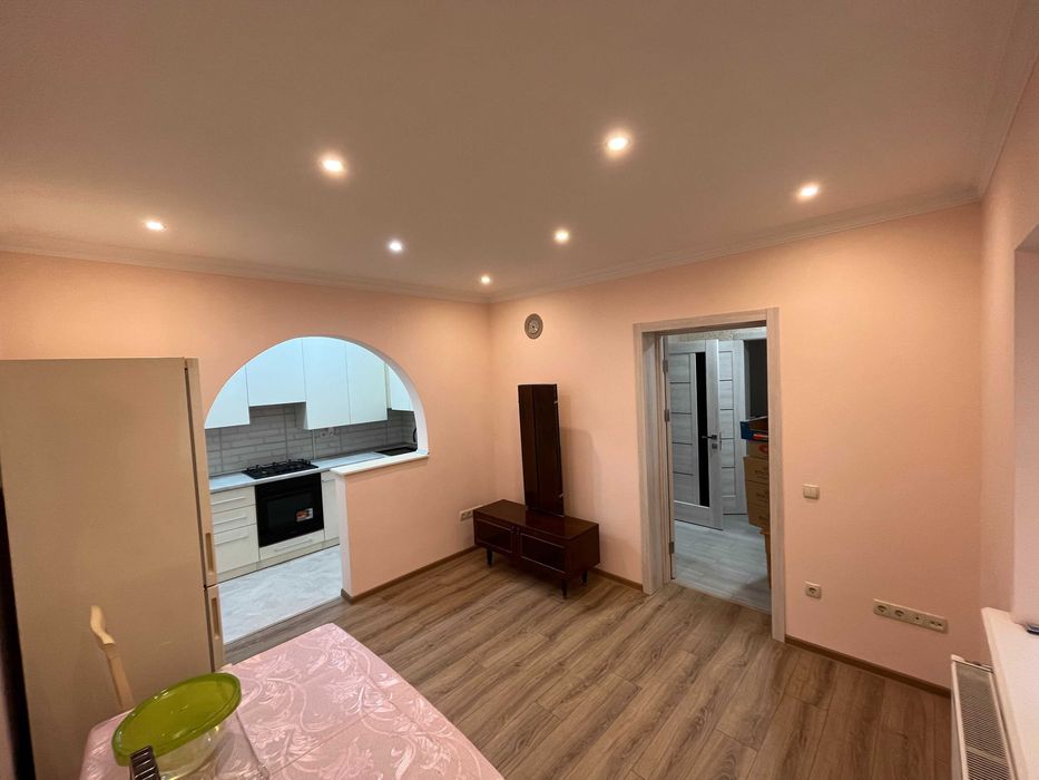 Будинок з ремонтом Калинівський ринок Хотинська