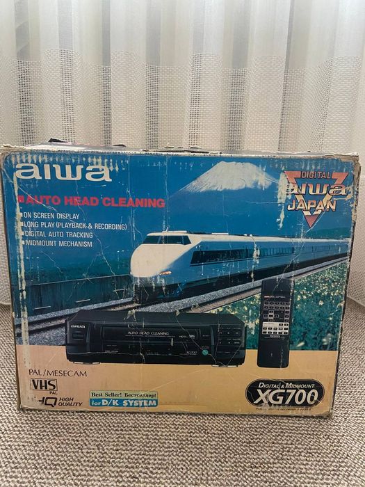 Продам відеомагнітофон б/у