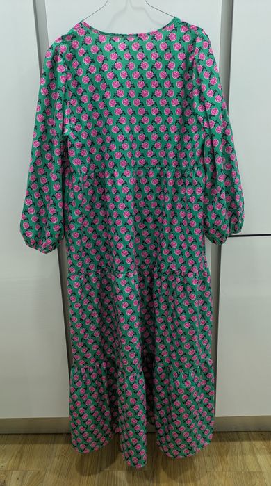 Vestido Floral com Rosas Verde, Novo, Tamanho L
