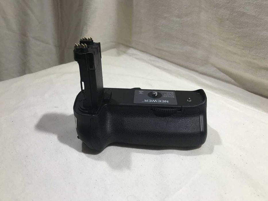 Neewer Battery Grip para Canon EOS 5D Mark IV
