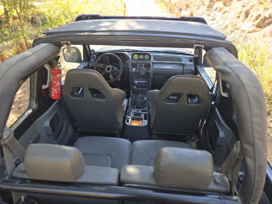 Mitsubishi  pajero cabrio