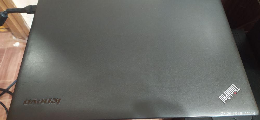 Ноутбук Lenovo x1 carbon gen 3  i7 5600 8gb ram