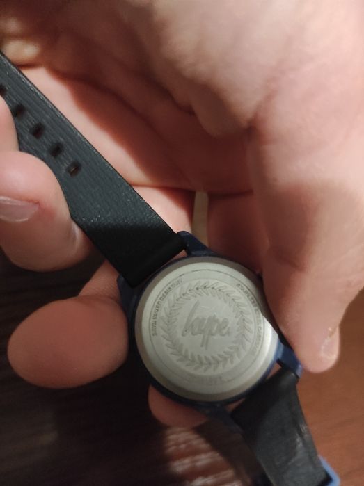 Продам дитячи часи hupe