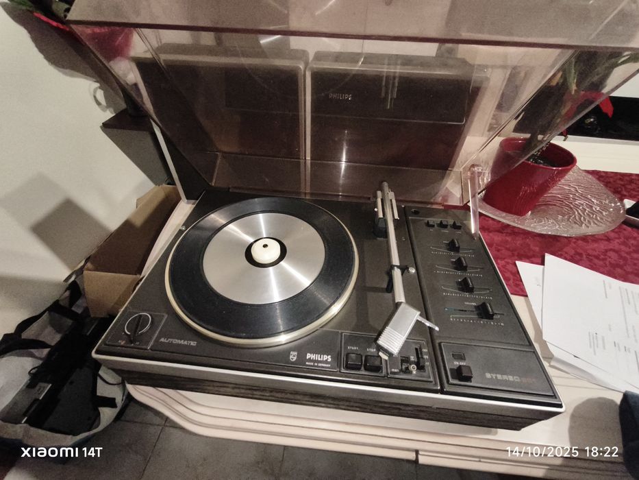 Gira discos Philips