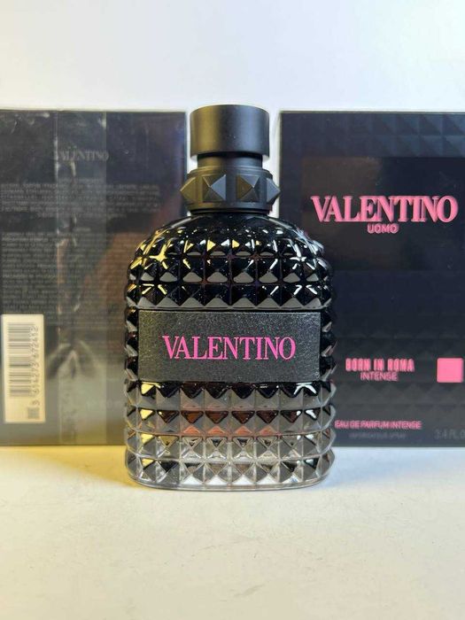 Парфумована вода Valentino Born in Roma Uomo Intense