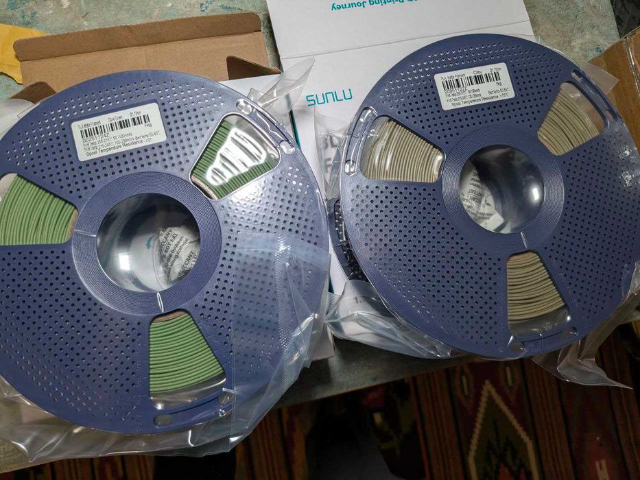 Пластик / Філамент для 3D друку від Sunlu / PLA / PLA+ / найкраща ціна