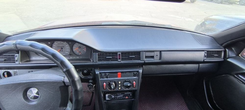 Mercedes 230E W124 1989 2.3 автомат
