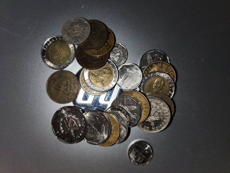 Lote de moedas sortido