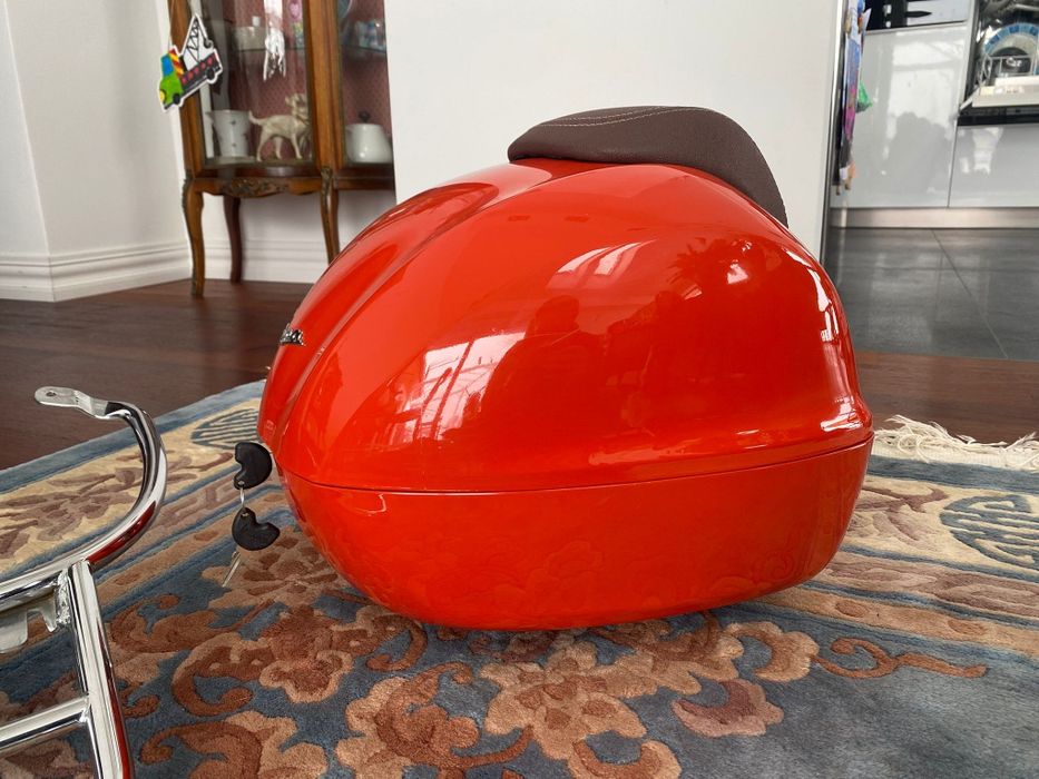 Kufer Vespa + stelaż chrom - arancio