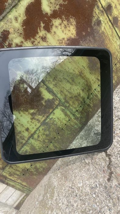 Панораму,стекло люка Субару Форестер 2006