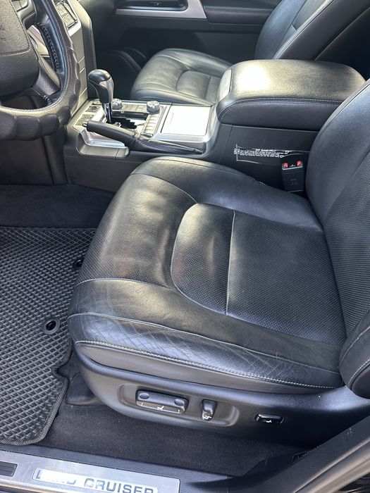 Toyota Land cruiser 200