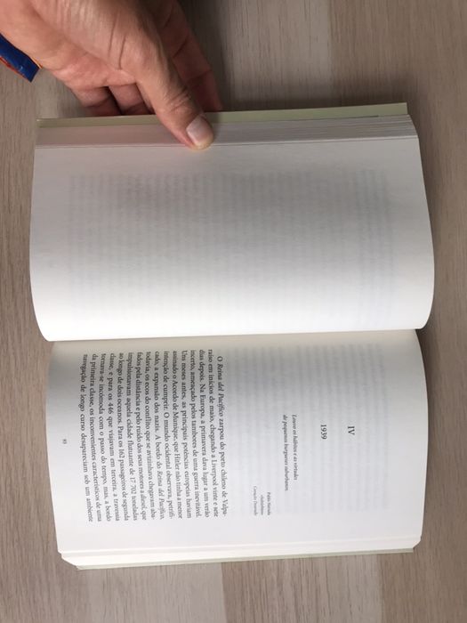 Livro Longa Pétala de Mar - Isabel Allende