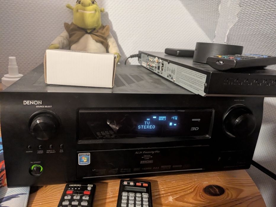 Na sprzedaż Denon AVR 4311