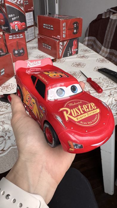 Блискавка Маквин інтерактивний музичний на батарейках. Без пульта!