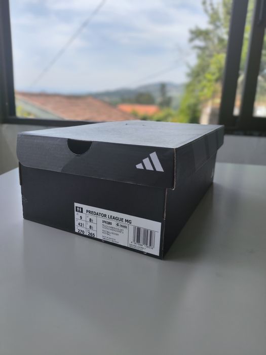 Chuteiras Predator League MG