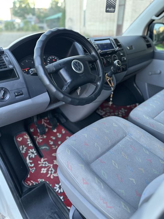 Volkswagen TRANSPORTER 2004 /1.9 D Длинная База