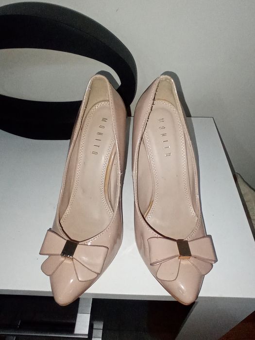Buty szpilki mohito, około 30 par, w rozm. 37