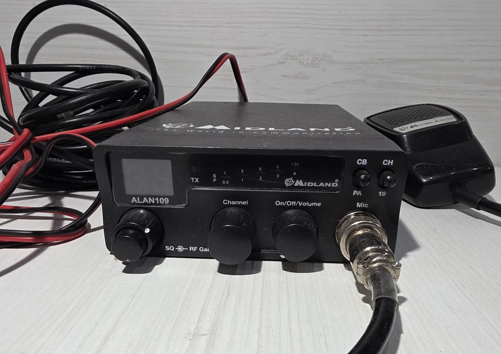 **Radio CB Alan 109 - Stówka Grudziądz**