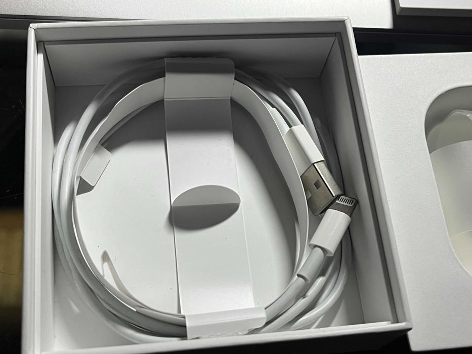 AirPods 2 A1602 Komplet Rozłączają się