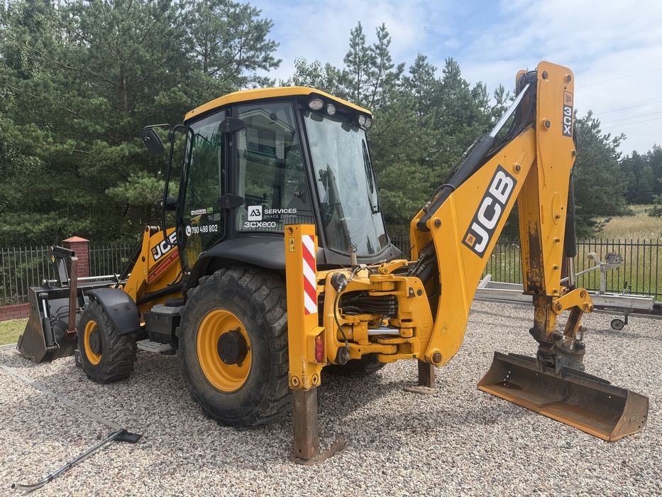 Sprzedam koparko-ładowarke JCB CX3