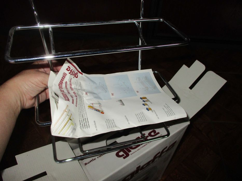 Suportes para Garrafas ou Rolos