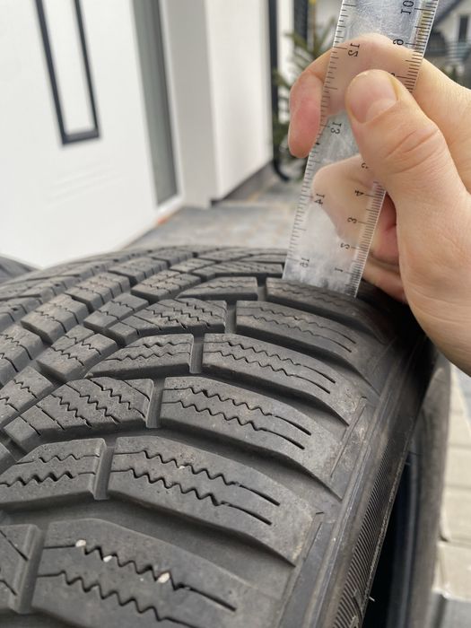 Opony zimowe HANKOOK 205/55/R17