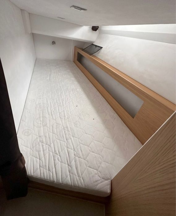 Яхта Галеон 385 Флайбридж