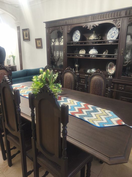 Mesa e cadeiras Sala jantar