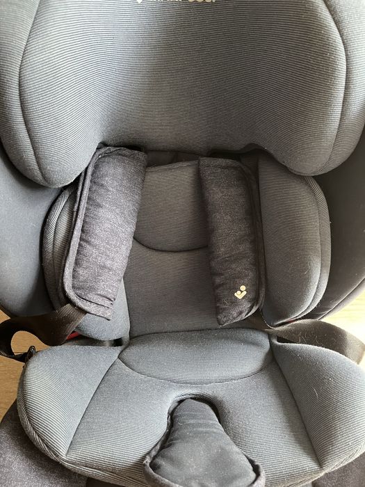 Автокрісло Maxi-cosi Titan