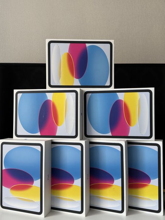 Apple iPad 2025 Wi-Fi 256Gb Blue/Yellow/Pink/Silver, 128Gb+5G Blue. Нові запаков