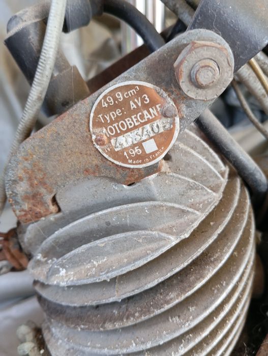 Mobelet  1950 trabalhando