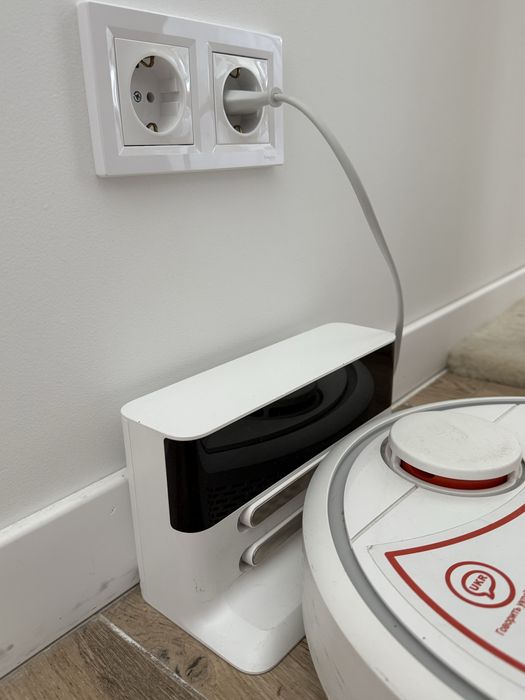 Робот-пилосос Xiaomi Mijia Mi Robot Vacuum Cleaner SDJQR02RR (