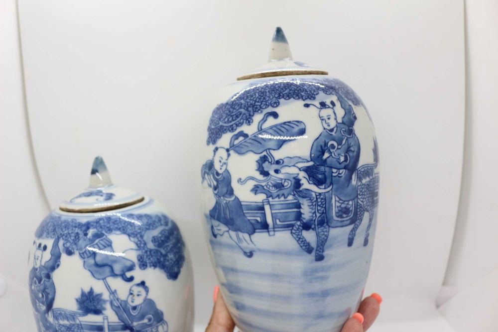 Potes Porcelana Chinesa Azul e Branco Kangxi Crianças e Dragão