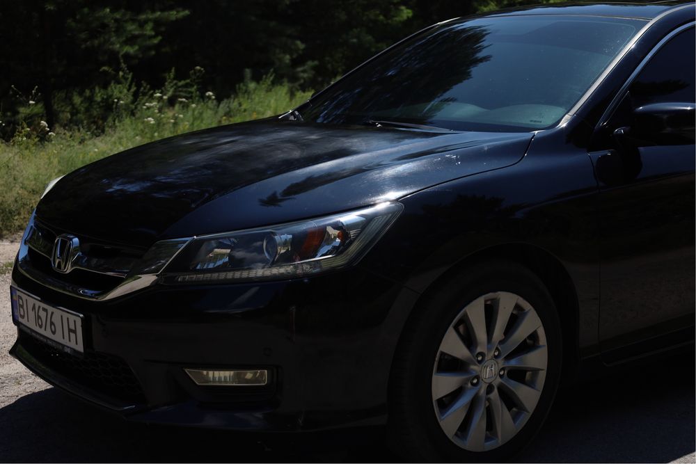 Продам Honda Accord 2014 года, 2.4 газ/бензин