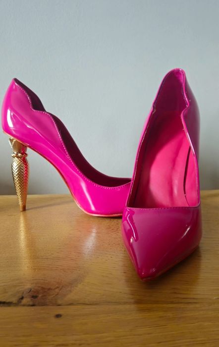 Buty damskie   szpilki