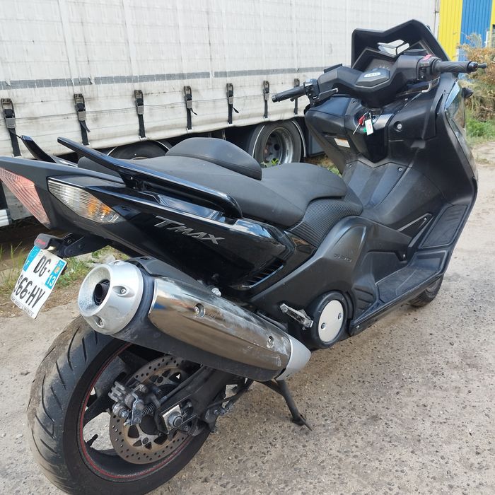 Yamaha T-max 530