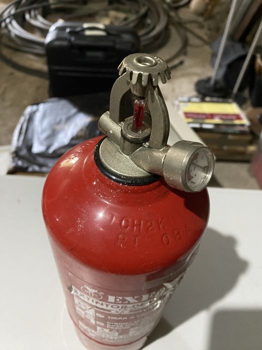 Extintor de po ABC con disparo automatico