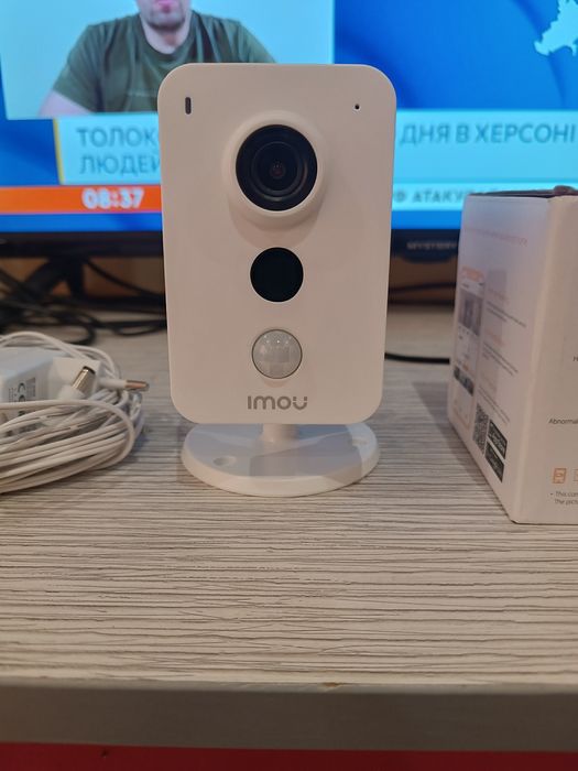 Камера відеоспостереження відеокамера IP-відеокамера 4 Мп Imou Cube 4MP (IPC-K42P)