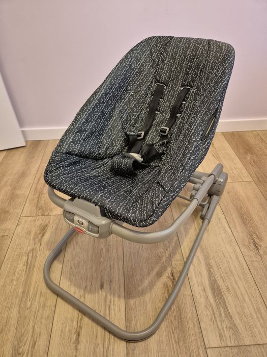 Leżaczek krzesełko łóżeczko tiny love close to me  3 w 1