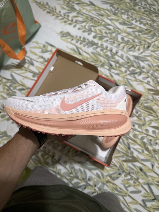 Tenis nike vomero 18