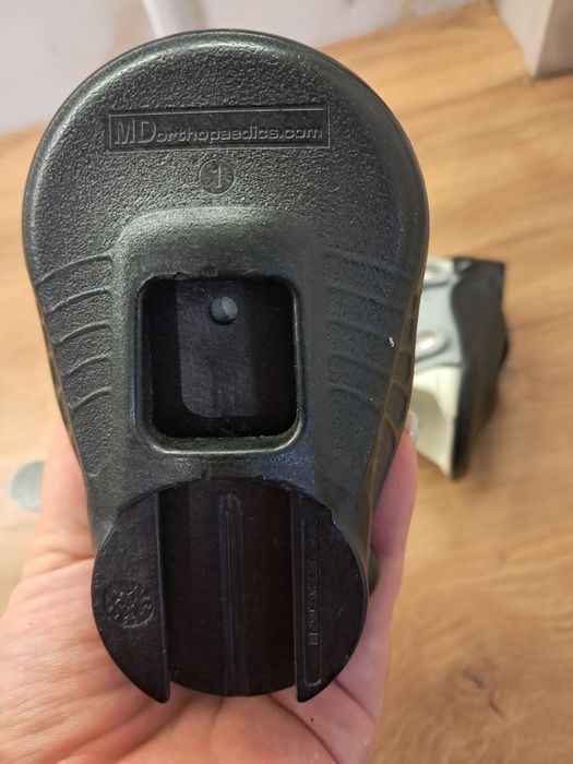 Брейси мітчел розмір 1