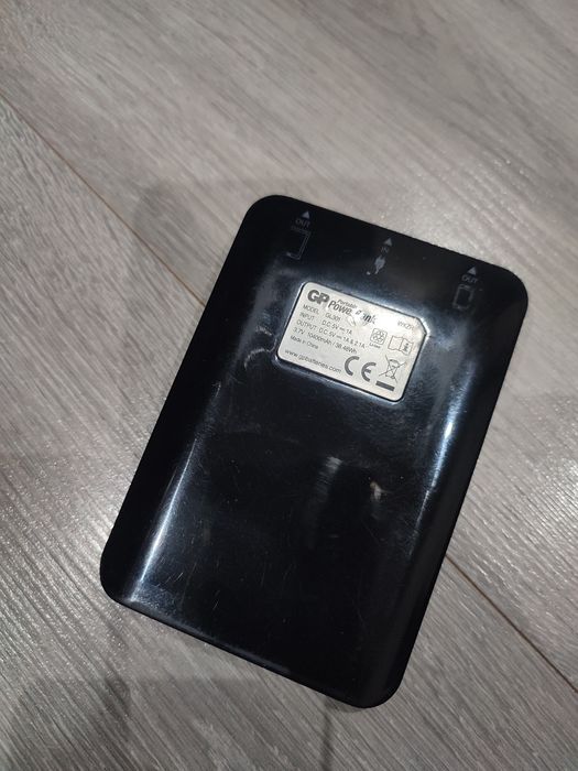 Павербанк GP GL301 10400mAh