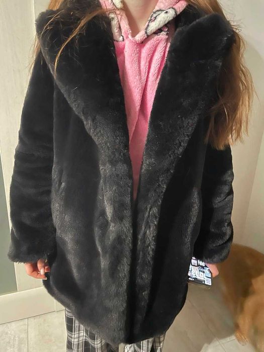штучна шуба Bershka XS