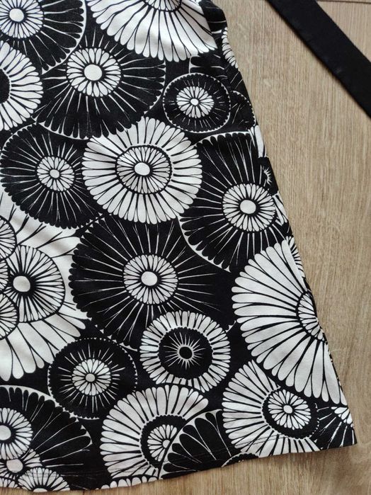 Халат платье H&M (Turkey) EUR 38 US 8 для девочки, цветочный принт