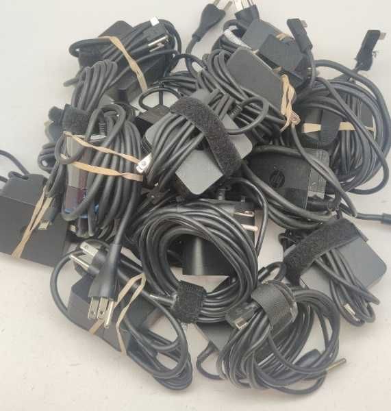 Блок живлення HP 45 w Type C  15v 3a / 9v 3a / 5v 3a