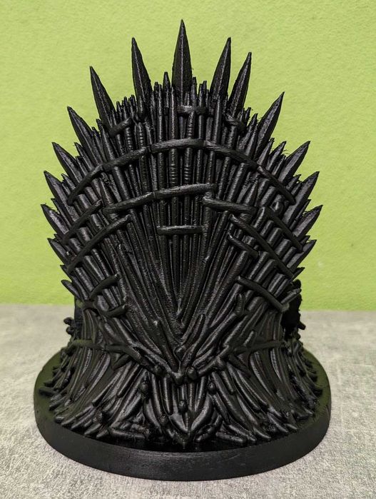 Підставка Залізний Трон (Гра Престолів / Game of Thrones) — 15 см