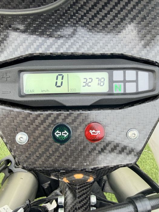 HUSQVARNA 701 Full Extras