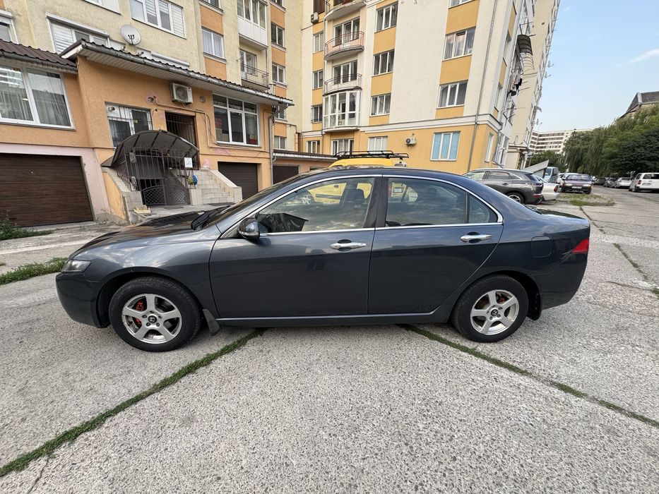 Продам автомобіль Honda Accord